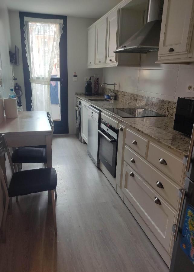 Апартаменты Precioso Apartamento Con Terraza, Pistas De Padel Y Piscinas Кастро-Урдиалес Экстерьер фото